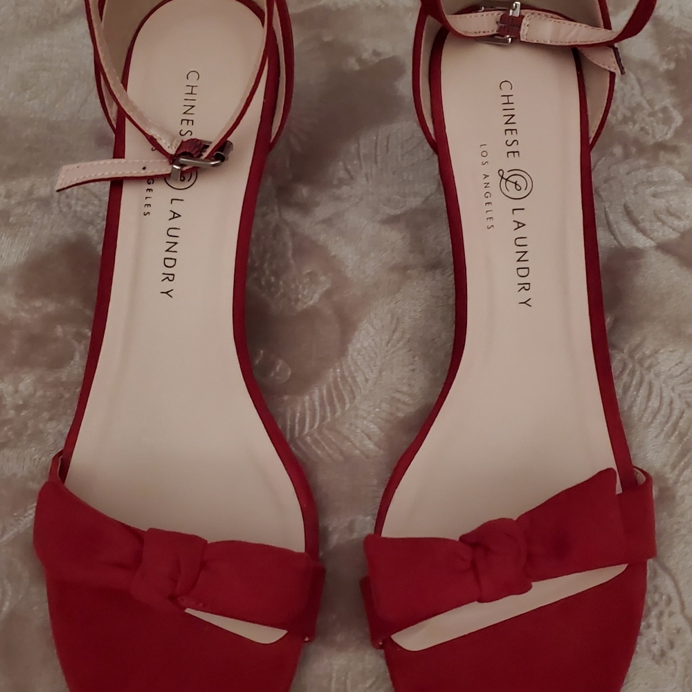Chinese Laundry heeled sandals